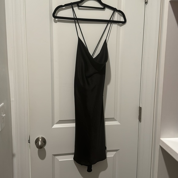 Endless rose black silk mini dress. Size medium worn once. Like new. - Picture 3 of 5